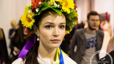 Мода народа: в чем ходят на Ukrainian Fashion Week