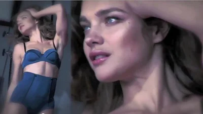 Известная модель Наталья  Водянова разделась до нижнего белья