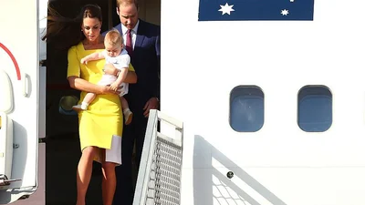 Британские монархи и маленький принц Георг прибыли в Сидней 