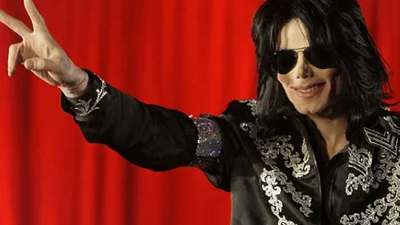 Поп-король Майкл Джексон вернулся в шоу-бизнес