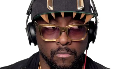 Американский рэпер Will.i.am разработал гаджет-часы