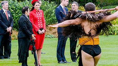 Кейт Миддлтон в Новой Зеландии насмотрелась на оголенных мужчин