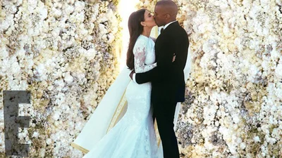 Появились первые официальные фотографии со свадьбы Ким Кардашьян