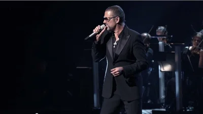 Джордж Майкл почувається добре в новому кліпі