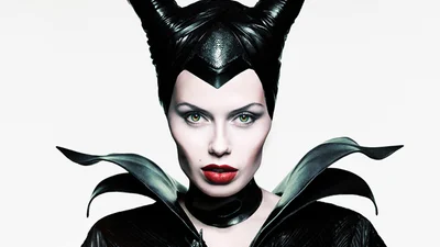 Виктория Боня превратилась в Анджелину Джоли