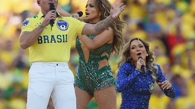 Рэпер Pitbull получил диплом