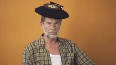 Божевільна реклама взуття від Марка Джейкобса