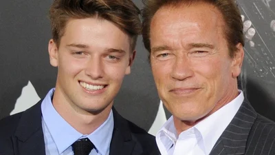 Сын Шварценеггера стал профессиональной моделью