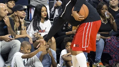 Рианна пришла посмотреть на своего бывшего любовника