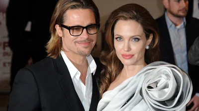 Брэд Питт и Анджелина Джоли официально поженились
