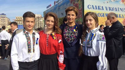 Марина Порошенко нарядилась в платье за 900 гривен