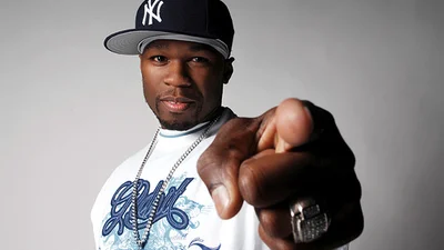 50 cent влаштував обливання по-чоловічому