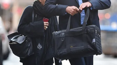 Мэри-Кейт Олсен на романтическом свидании с братом Саркози