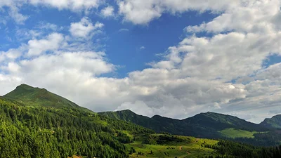 Моя країна: найгарніші сторони Карпатських гір