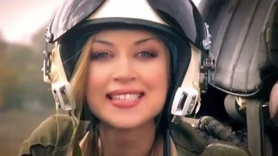 Наталья Валевская показала, какой должна быть военная женщина