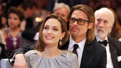 Брэд Питт и Анжелина Джоли поженились во Франции