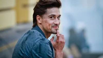 Дима Билан безобразничает в ванной