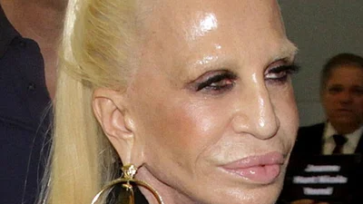 Донателла Версаче шокирует своим лицом