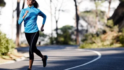 "Беги, Лола, беги": как утренняя пробежка изменит тебя и твое тело