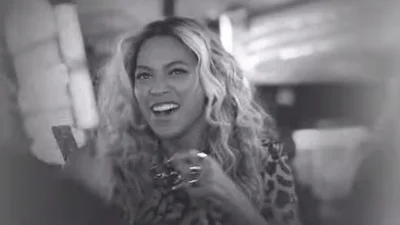 Beyonce оторвалась на вечеринке в честь нового альбома