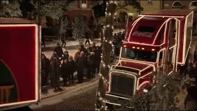 Coca-Cola порадовала красивым рождественским видео