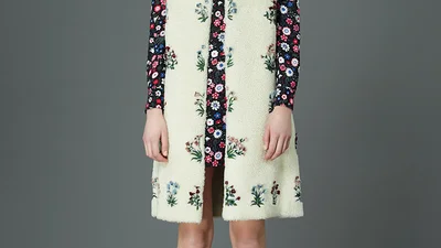 Потрясные "бабушкины" мотивы в новой коллекции Valentino