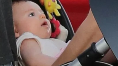 Мила Кунис и Эштон Кутчер наслаждаются новой ролью родителей