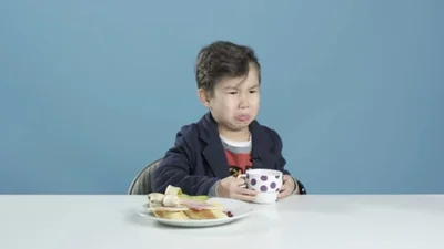 Как американские дети реагируют на еду других стран