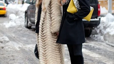 Безумные шляпницы: 10 уличных образов