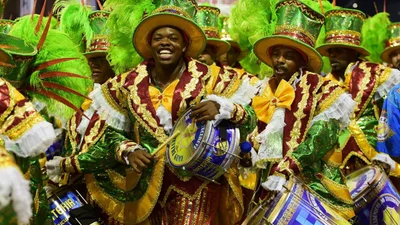 Буйство красок: как прошел карнавал в Бразилии