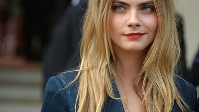 Бьюти-тренд современности: Широкие брови как у Делевинь