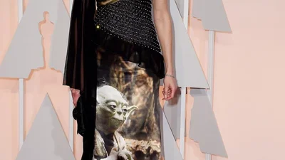 Неудачные и странные наряды на Оскаре 2015