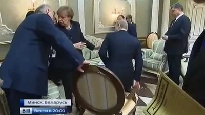 Александр Лукашенко зажал Путину стул