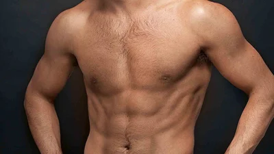 10 самых сексуальных мужских торсов