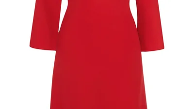ТОП-15 красных платьев сезона
