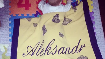 Маша Ефросинина показала фото новорожденного сына