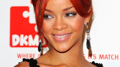 Больше цвета: знаменитости, которые красятся в необычные цвета