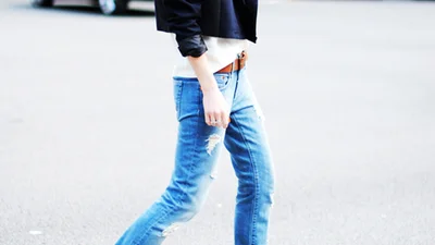 Как правильно носить подвернутые джинсы