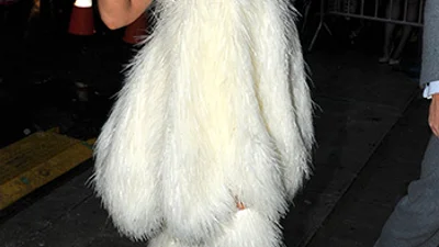 20 очень скандальных нарядов Леди Гаги