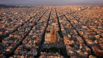 Мир из высоты: удивительные кадры городов