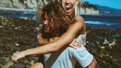 Доказано учеными: алкоголь спасает брак