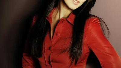 Тогда и сейчас: изменения причесок Маши Ефросининой