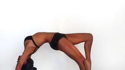 Красота тела: мотивация полюбить йогу