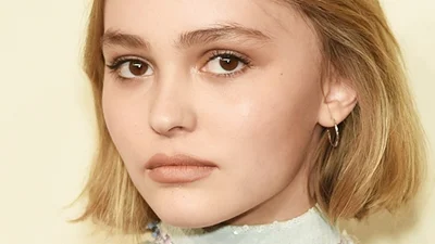Дочь Джонни Деппа стала звездой на показе Chanel