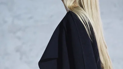 Певица Alyosha сняла клип «Мое сердце» в церкви