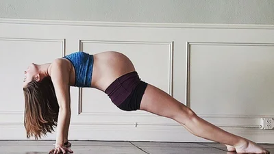 Уникальные фото будущих мам, которые занимаются йогой