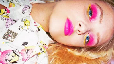 Ошибки макияжа, которые придают лишних лет