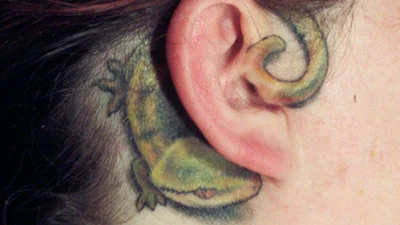 16 оригинальных татуировок для ушей