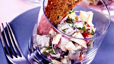 Приятного аппетита: рецепт вкусного селедочного салата