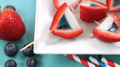 Полуничні шоти: оригінальний напій для вечірки